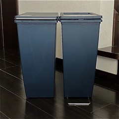 20Lスリムゴミ箱　2個セット　スタッキング　ネイビー　ダストボックス　フタ付き　キッチン　スリムコンテナの画像
