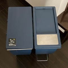 20Lスリムゴミ箱　2個セット　スタッキング　ネイビー　ダストボックス　フタ付き　キッチン　スリムコンテナの画像