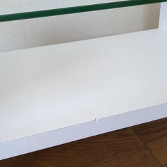 サイドテーブル