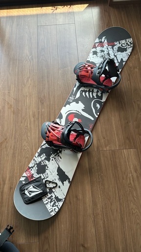 メンズ　スノーボード　ケースとリフト券ケース3点セット