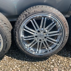 アルミホイール　タイヤ付き
の画像