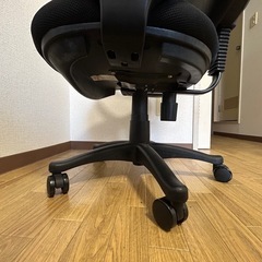 至急　本日3/20引渡し　椅子の画像