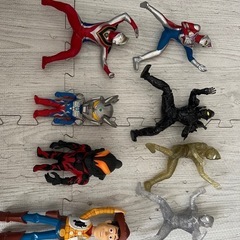 ウルトラマン、ソフビ、クレーンゲームの画像