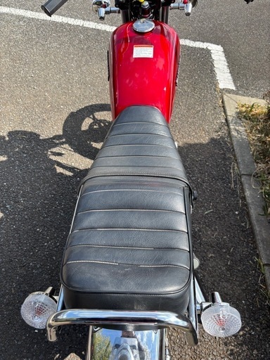スズキ　GN125H カスタム　赤　旧車スタイル　　　吸い込み