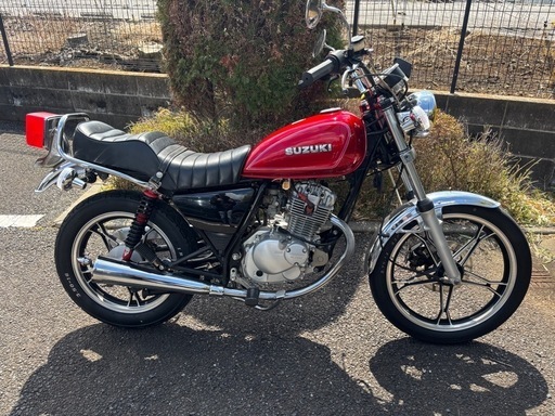スズキ　GN125H カスタム　赤　旧車スタイル　　　吸い込み