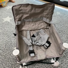 折りたたみチェアの画像