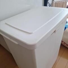 ゴミ箱 ペダル開閉