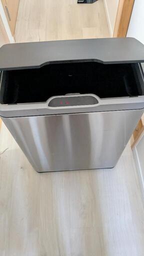 自動　ゴミ箱　センサー付き　自動開閉