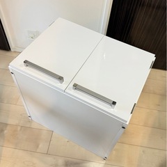 冷蔵庫上戸棚
