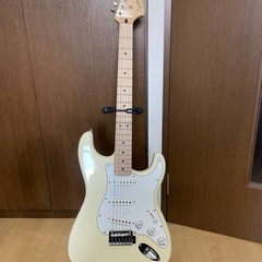 Squier by Fender フェンダーのエレキギター/未開...