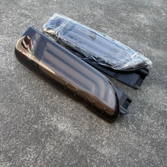 4型ハイエース　テールランプの画像