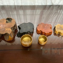 天然 一枚板の飾り台と木製お椀