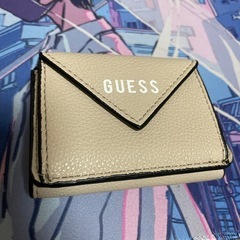guess 折り畳み財布 美品の画像
