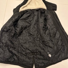 春物GUジーユー★ブラック モッズコート Mサイズ ファー付きブラック黒色の画像