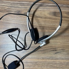 ヘッドホン
