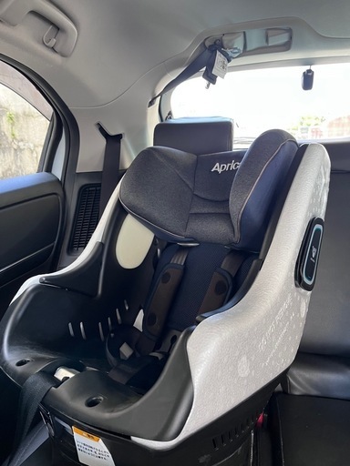Aprica360°回転チャイルドシート