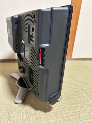 SHARP AQUOS　32型液晶カラーテレビ　LC-32SC1