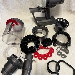 ダイソン掃除機 V11　(SV14) fluffyの画像