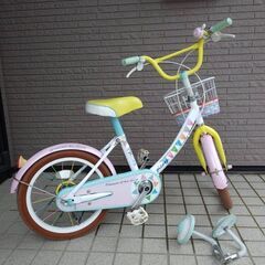こども用自転車 16インチ補助輪付きの画像