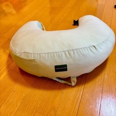 【差し上げます】授乳用枕の画像
