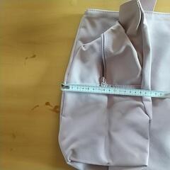 アディダスのバッグの画像