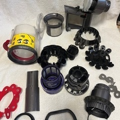 ダイソン掃除機 V10 (SV12) fluffy1️⃣の画像