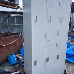 6人用ロッカーの画像
