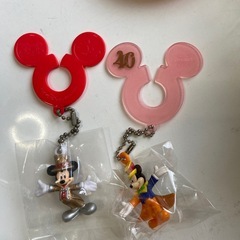 ディズニー周年キーホルダー
