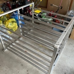 苗コンテナ(苗ラック)の画像