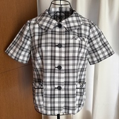 事務服　半袖　オーバーブラウスの画像