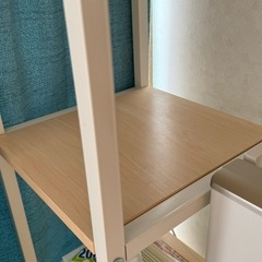 隙間収納ラックの画像