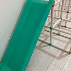 【出品4/30まで】白いわんぱくジムの画像