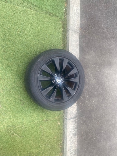 フーガ　純正ホイール　タイヤ　４本セット