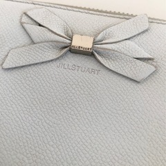 M【中古品】JILLSTUARTジルスチュアート レザー ラウンドファスナー 長財布 レディース 大容量　Ｌ字ファスナー ブルー×ピンク 小銭入れの画像