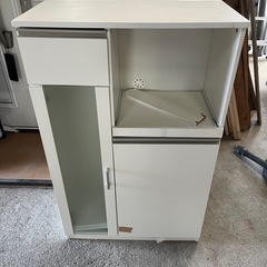 【受付終了】
食器棚　中古　差し上げます