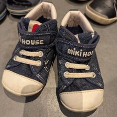 13.0-13.5 子ども靴の画像