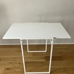 IKEA  MUDDUS 折りたたみテーブル   の画像