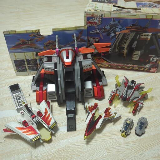 DXフェニックスネスト ウルトラマンメビウス バンダイ