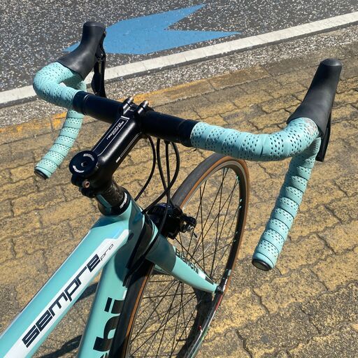 Bianchi（ビアンキ）Sempre Pro（センプレ プロ）シマノ105 mix (2018