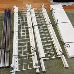 決まりました！お問い合わせ頂いた方はすみません。
スチール棚の画像
