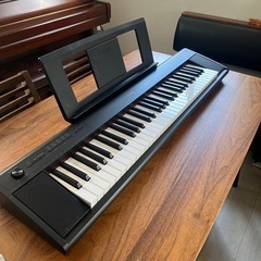 YAMAHA 電子ピアノ　PiaggeroNP-12
