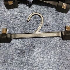 パンツ、スカートハンガーの画像