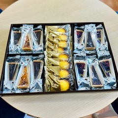 ※受け渡し者決定①【見切品】ハリーズレシピ　タルト&焼菓子セット...