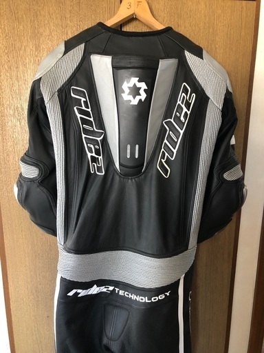 レーシングスーツ 皮つなぎ 値引き交渉大歓迎！！ベリック2.0 GPレース