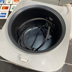 【ジモティー割】山善 Jenix マイコン3合炊き炊飯器（ID666）の画像