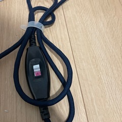 正方形のこたつの画像