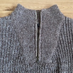 ショート丈 セーターの画像