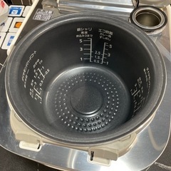 【ジモティー割】Panasonic 5合炊き 炊飯器 Wおどり炊き （ID667）の画像