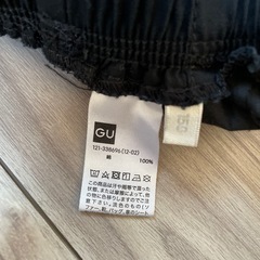 GU 黒半パンの画像