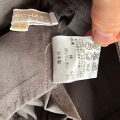 MICHAEL KORSパンツの画像